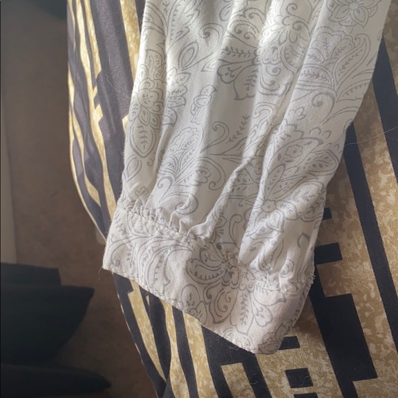 Shirt - Picture 4 of 4